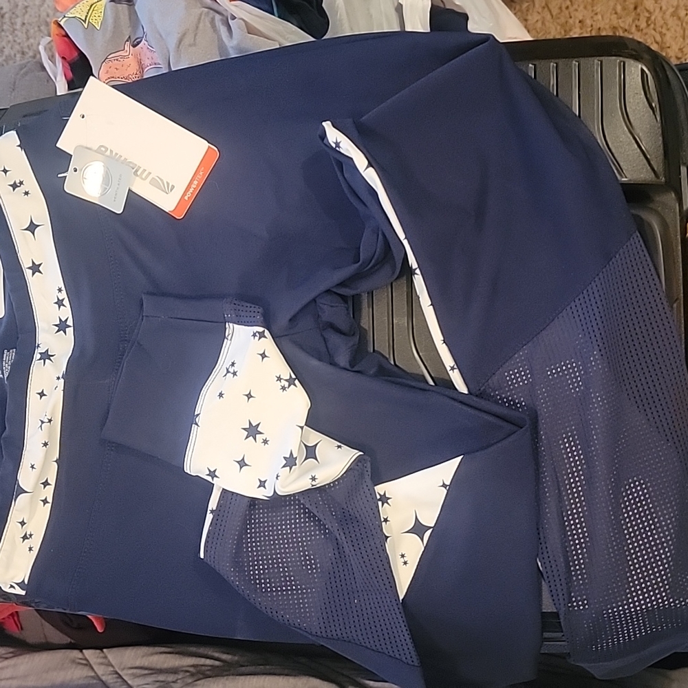 Brand New super cute Star leggings